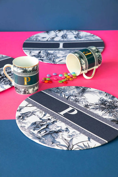 كوب حرف P – الأبجدية