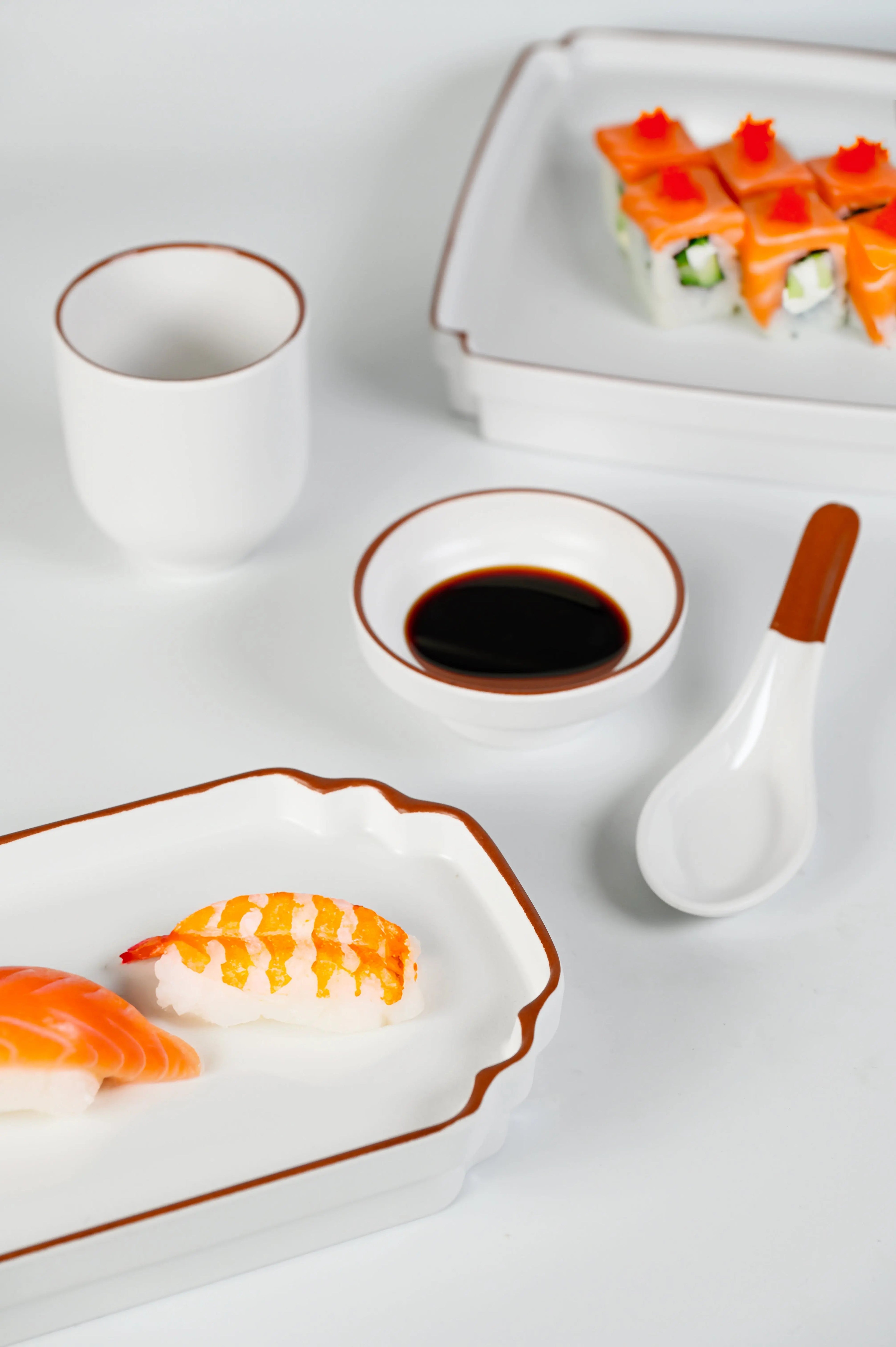 Trade Clearance: Breeze Bar & Cosmopolitan — For Hospitality & Retail Partners - Amprio Milano