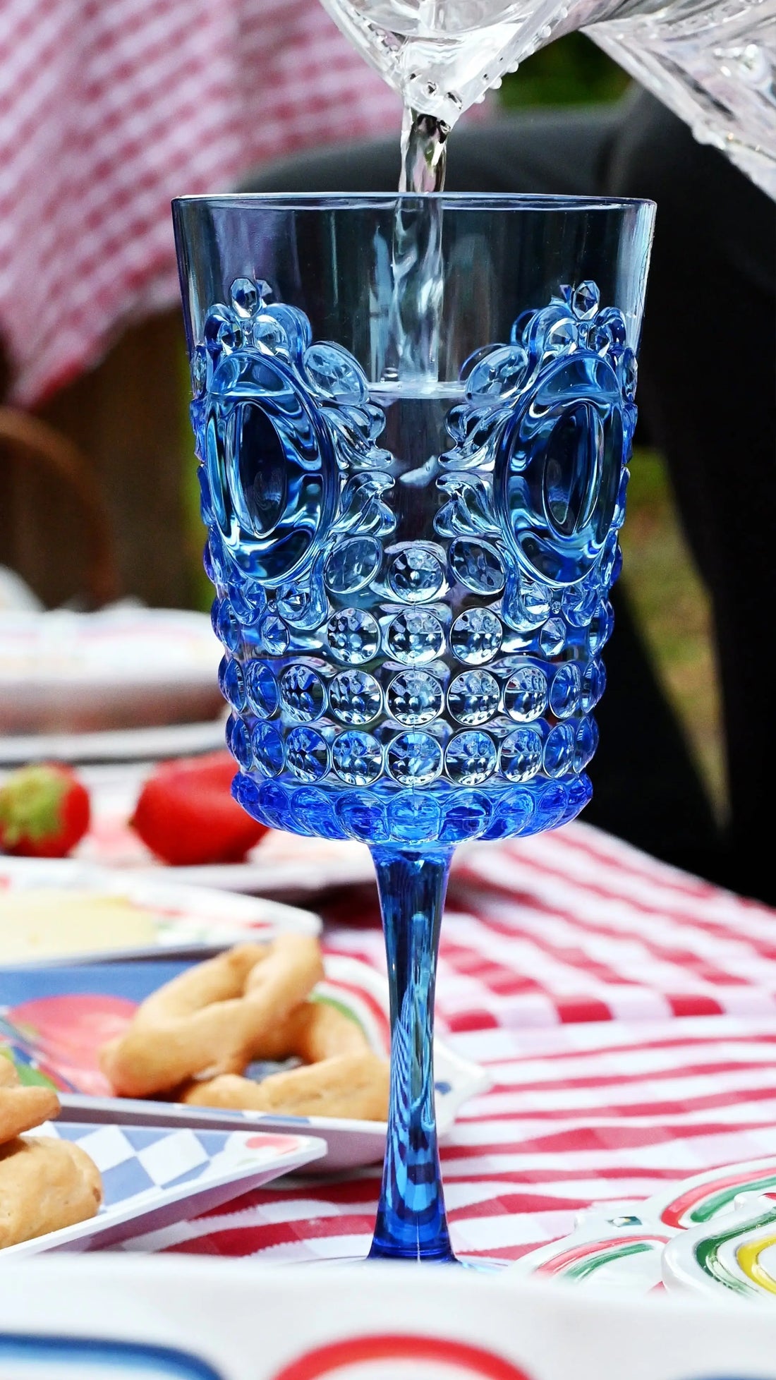 Outdoor-Dining-Plates-for-Dubai-UAE-Luxe-Heat-Proof-HoReCa Amprio Milano