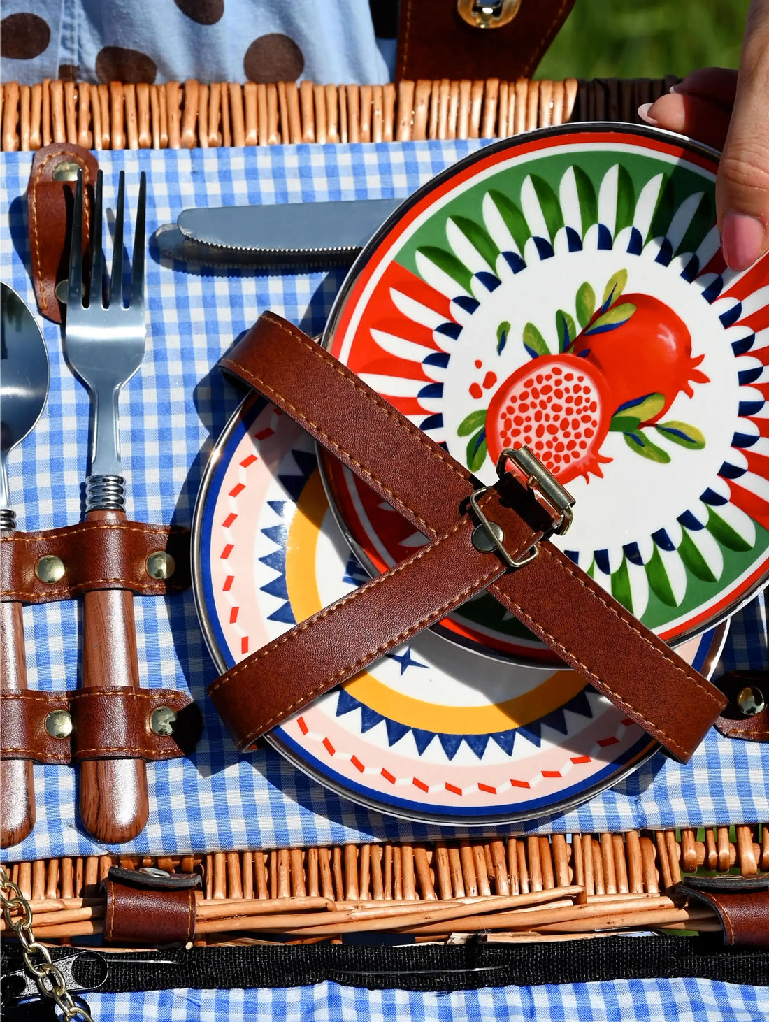 Dubai Marina Balcony Dinners with Dolce Vita & Acrylic Amprio Milano