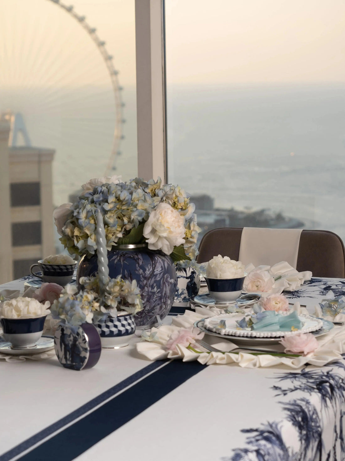 Dubai Beach Clubs: Matte Plates for Noon-Light Service Amprio Milano