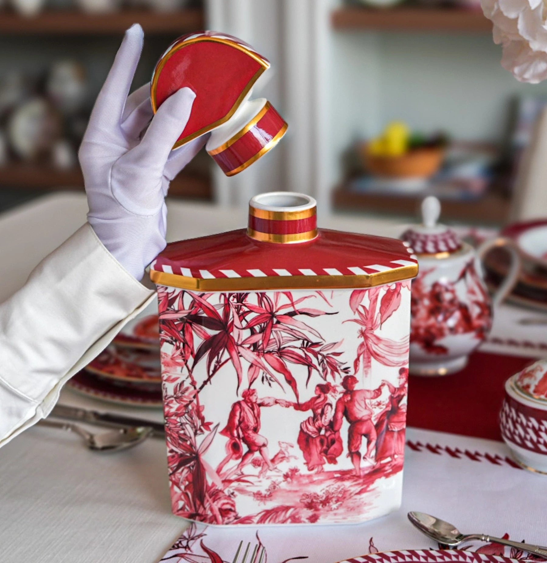 44 Pieces Dinner & Tea Set for 6 — Le Rouge