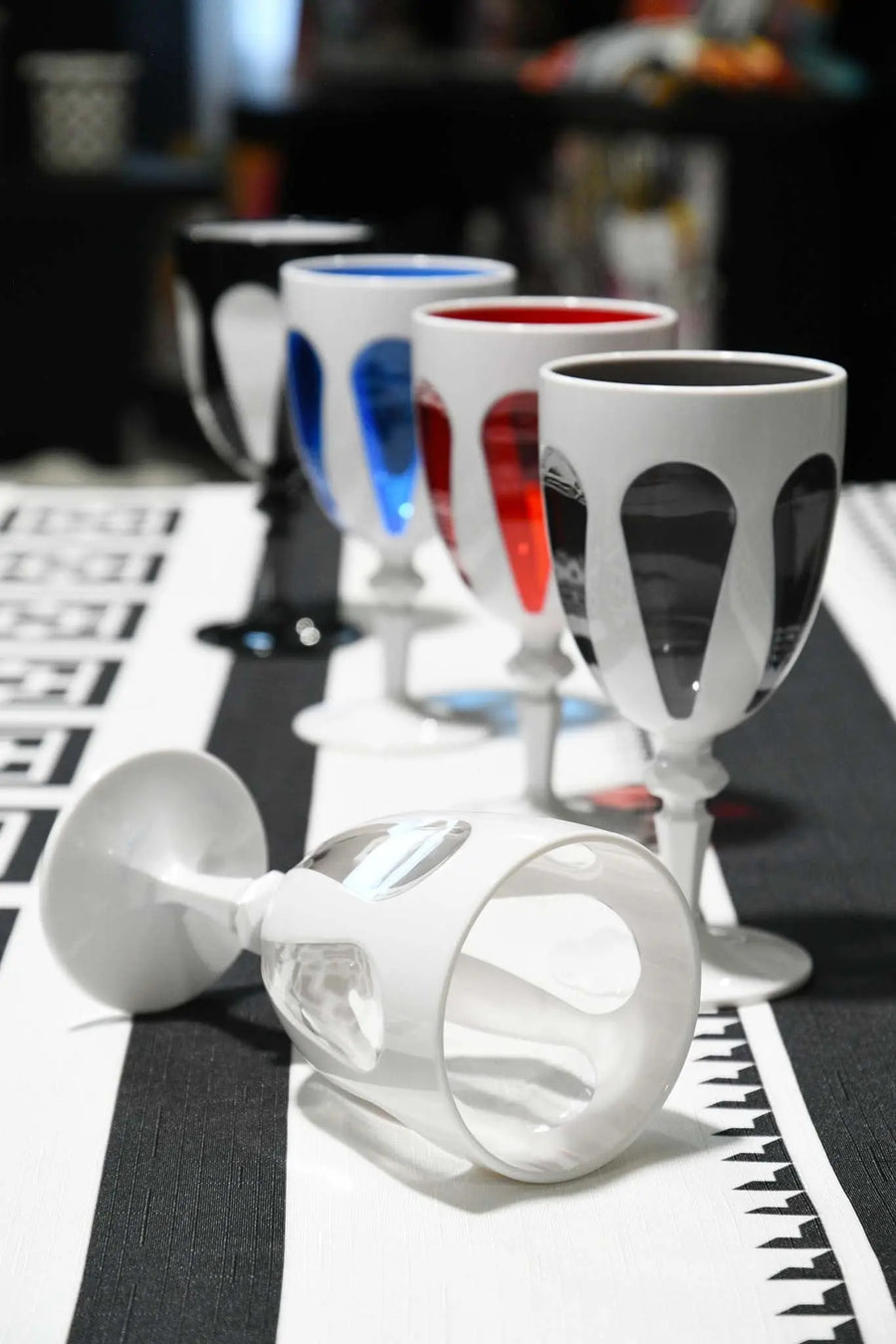 Aqua Bi-Color Acrylic Wine Glass Amprio Milano