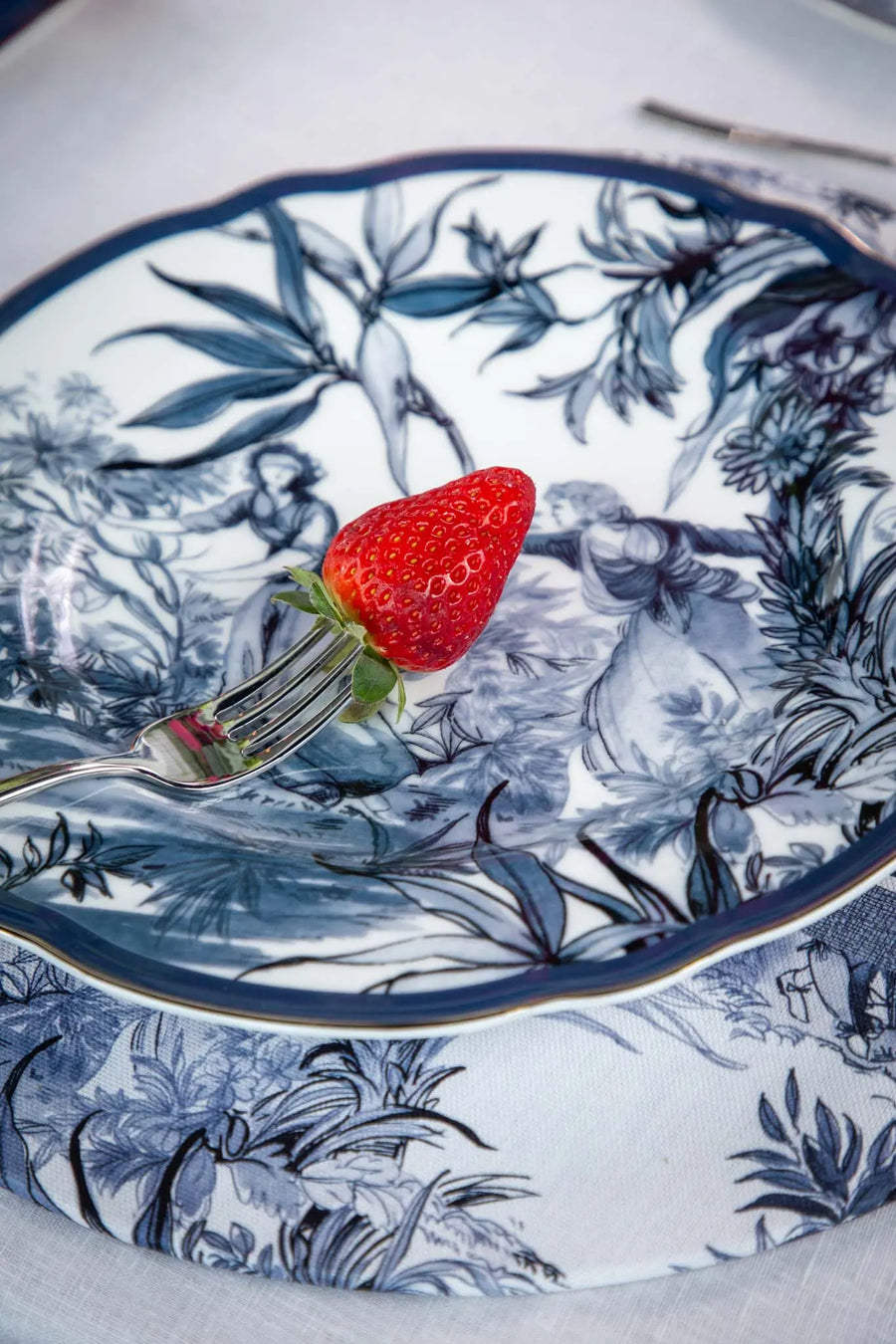 Dinner Plate - Versailles - Amprio Milano