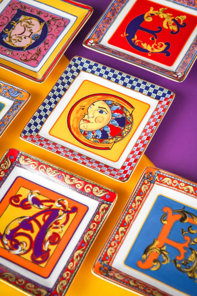 صينية صغيرة حرف A – أورتيجيا