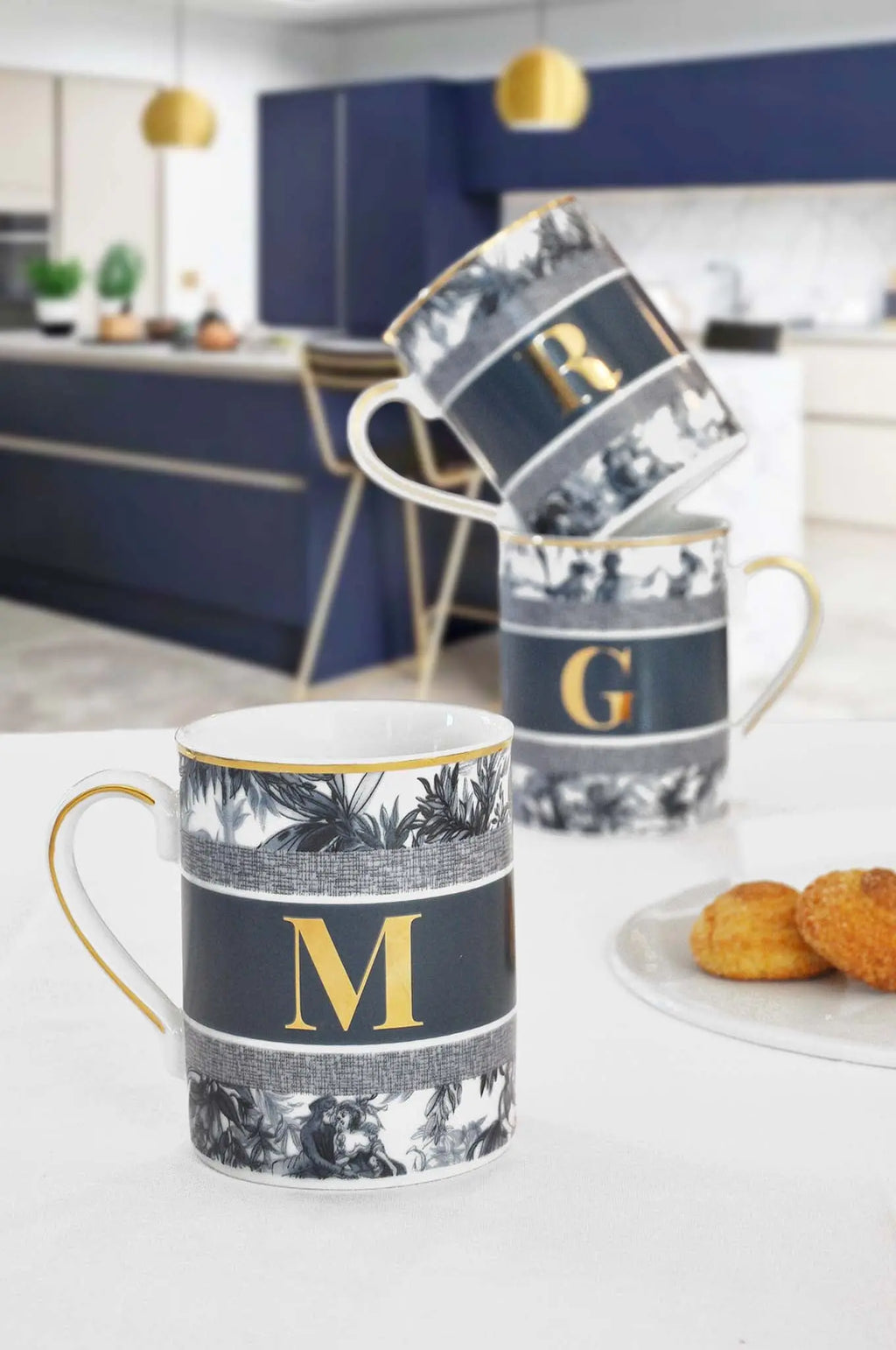 Mug Letter G – Alphabet – Amprio Milano