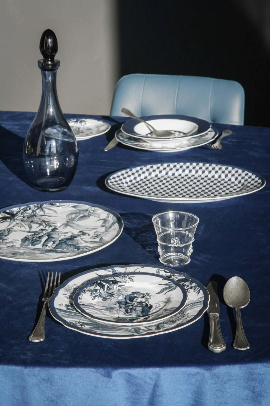 Oval Plate - Versailles - Amprio Milano