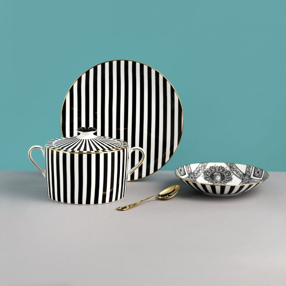 Presentation Plate - Souvenir de Voyage (SG1000001) #2