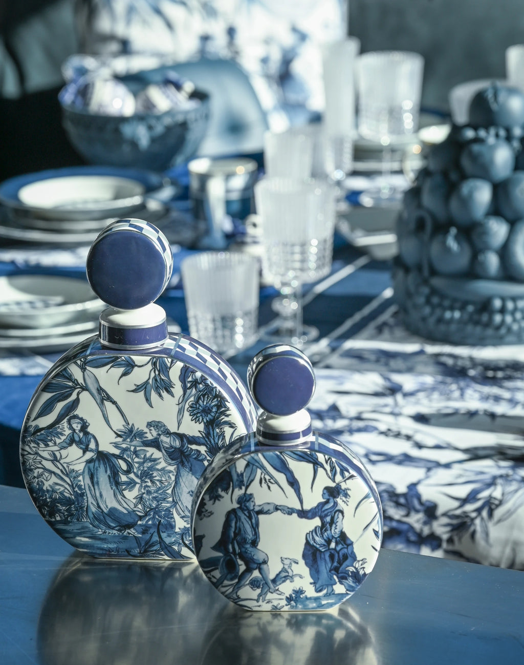 Round Bottle - Versailles